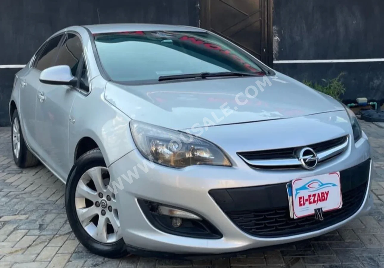 Opel  Astra  2021  Sedan  Automatic  4 Cylinder  124,000 Km  FWD  Silver  Gasoline