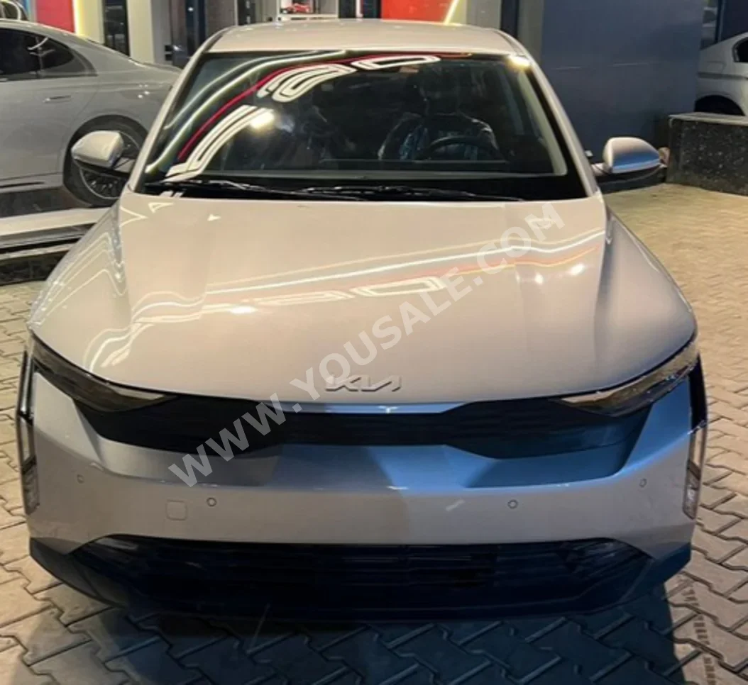 Kia  Cerato  2024  Sedan  Automatic  4 Cylinder  0 Km  FWD  Silver  Gasoline