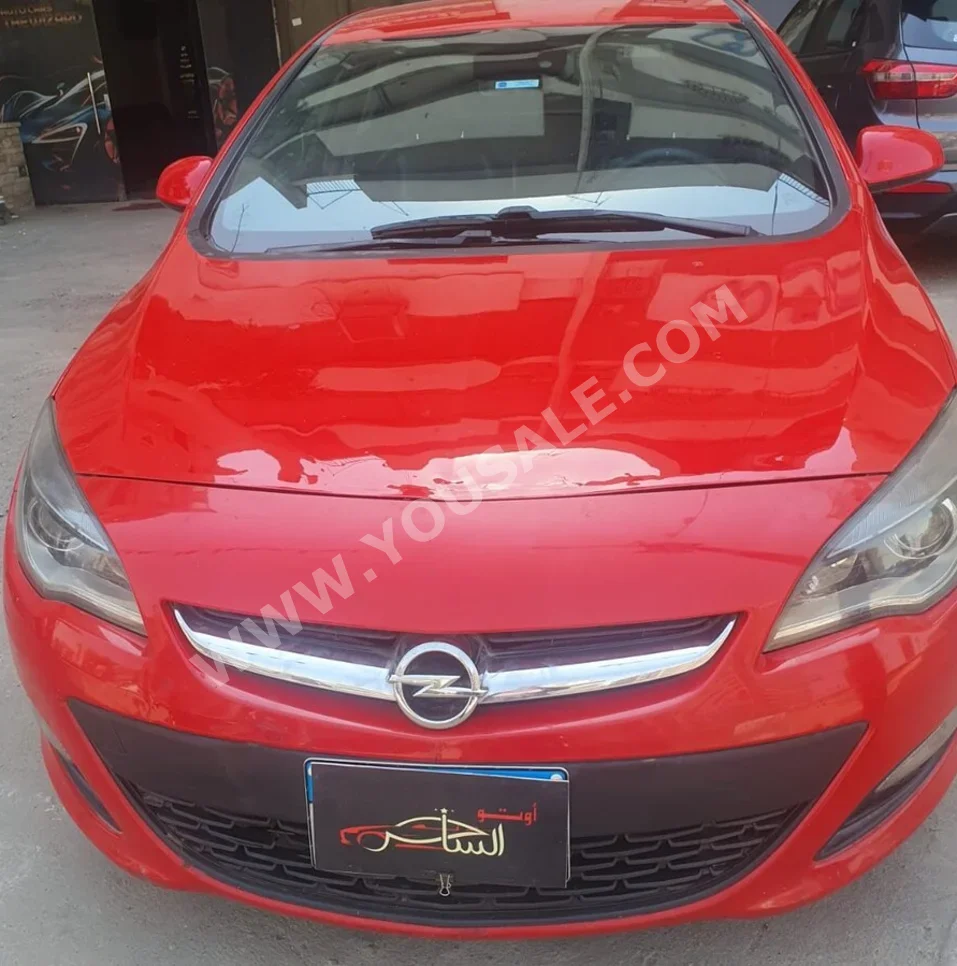 Opel  Astra  2017  Sedan  Automatic  4 Cylinder  130,000 Km  FWD  Red  Gasoline