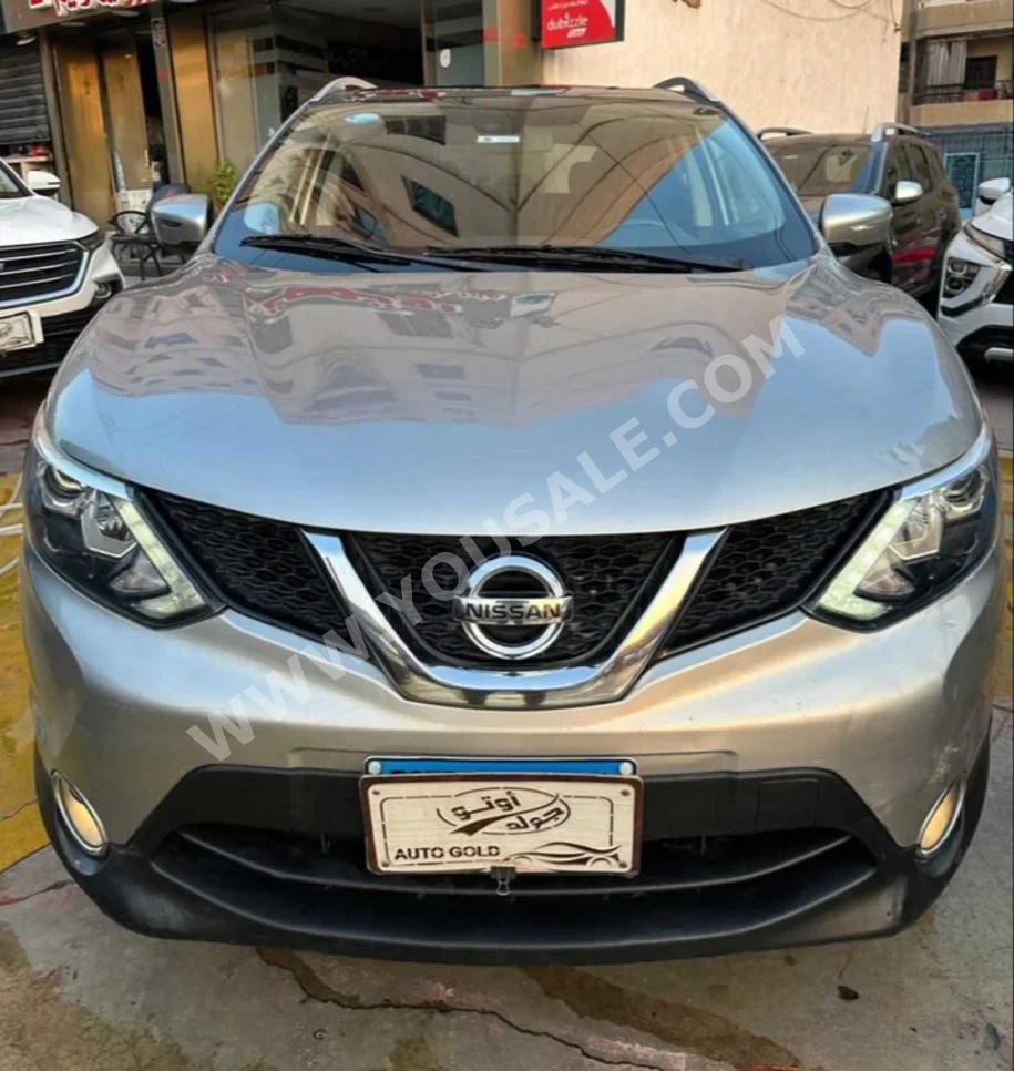 Nissan  Qashqai  2016  SUV  Automatic  4 Cylinder  73,000 Km  FWD  Silver  Gasoline