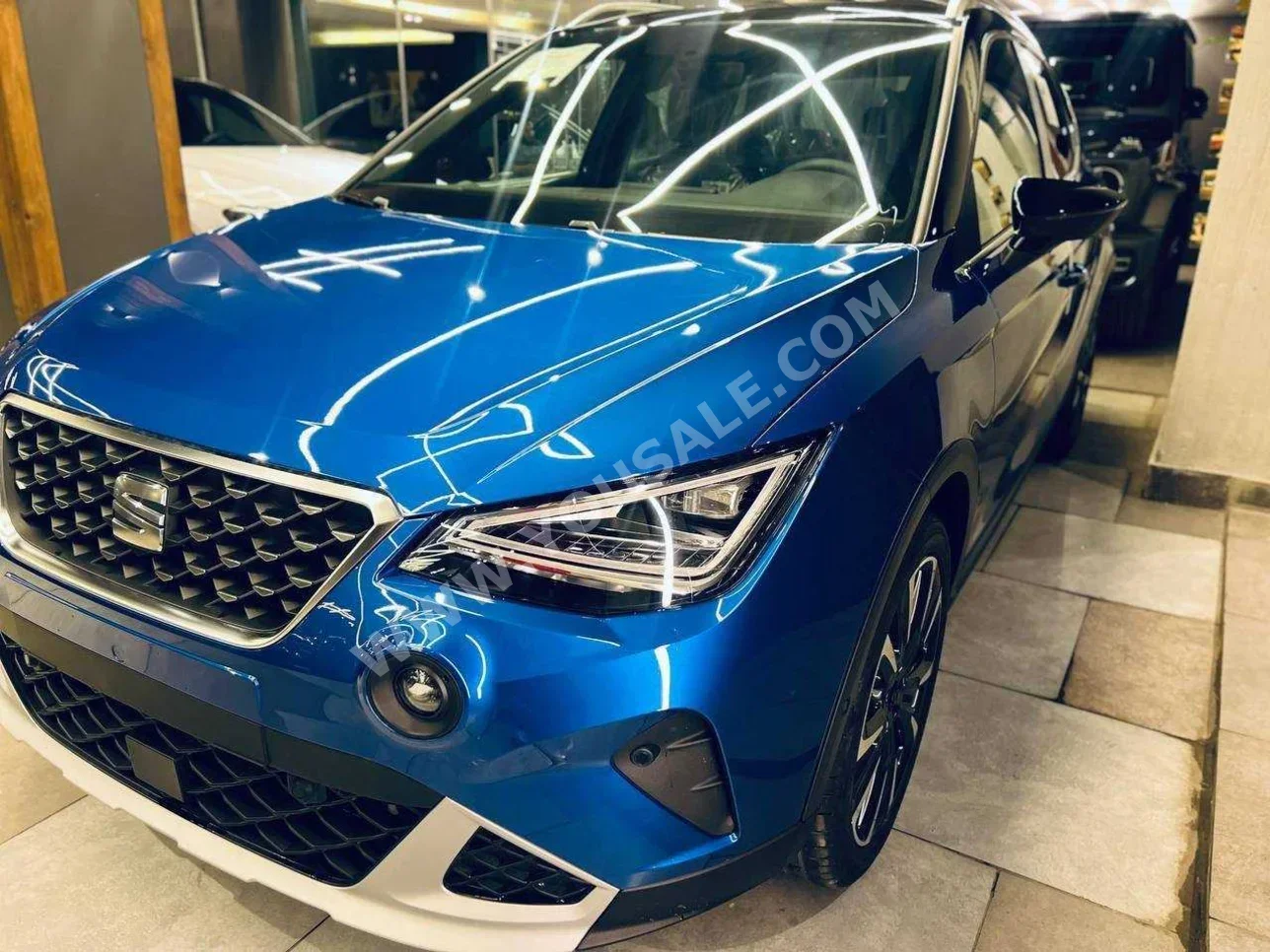 Seat  Arona  2025  Hatchback  Automatic  4 Cylinder  0 Km  AWD  Blue  Gasoline