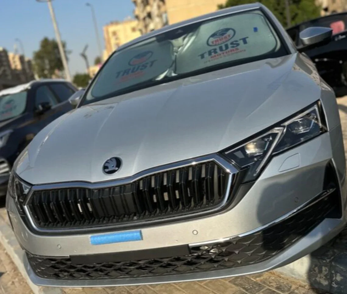Skoda  Octavia  2026  Sedan  Automatic  4 Cylinder  0 Km  FWD  Silver  Gasoline