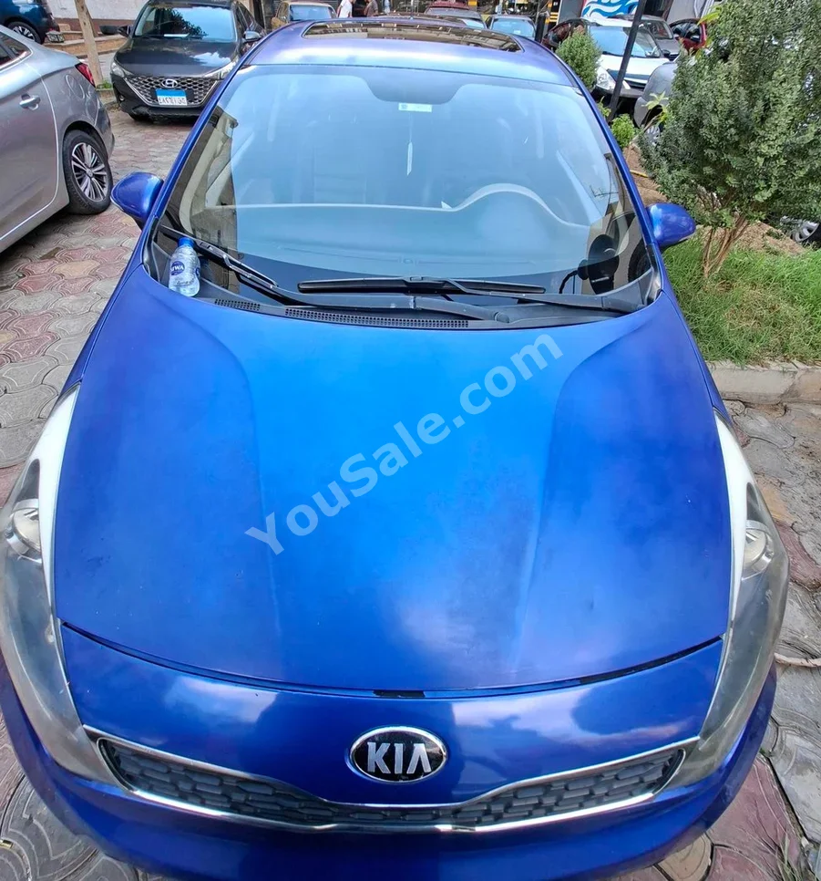 Kia Rio 2016 Hatchback Automatic 4 Cylinder 165,000 Km FWD Blue Gasoline