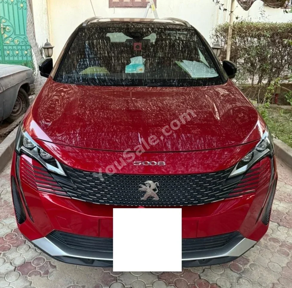 Peugeot  5008  2022  SUV  Automatic  4 Cylinder  82,000 Km  FWD  Red  Gasoline