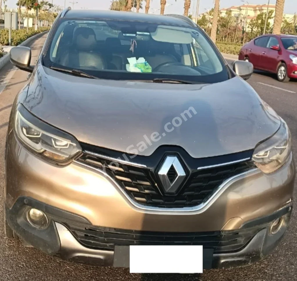 Renault  KADJAR  2018  SUV  Automatic  4 Cylinder  180,000 Km  FWD  Beige  Gasoline