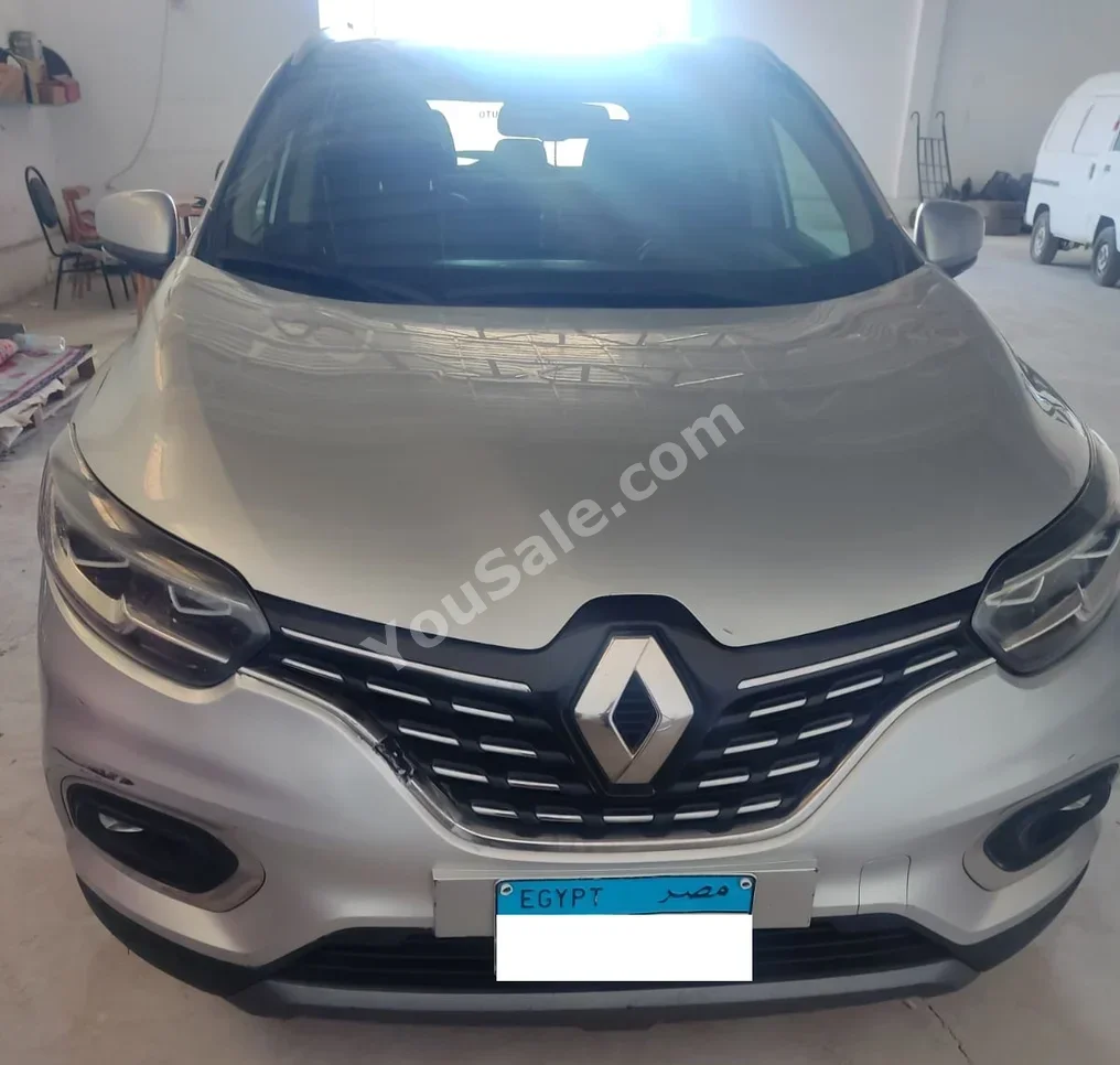 Renault  KADJAR  2021  SUV  Automatic  4 Cylinder  130,000 Km  FWD  Silver  Gasoline