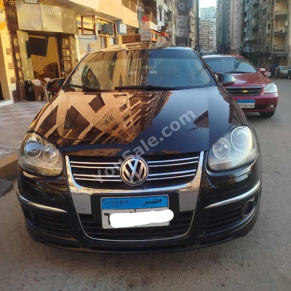 فولكس فاجن  جيتا  2008  سيدان  اوتوماتيك  4 سلندر  125,000 كم  دفع رباعي  أسود  بنزين