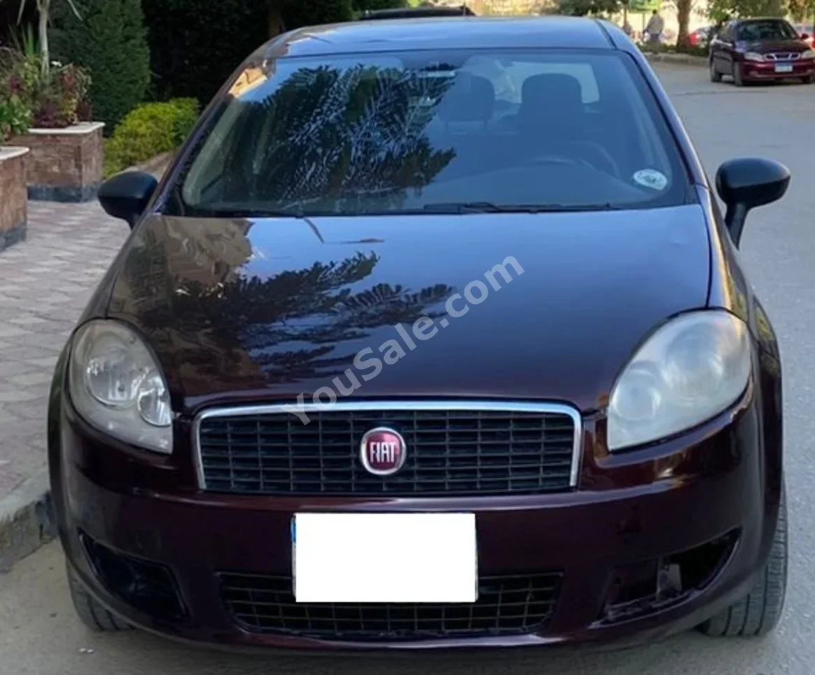 Fiat  Linea  2017  Sedan  Manual  4 Cylinder  253,000 Km  FWD  Maroon  Gasoline