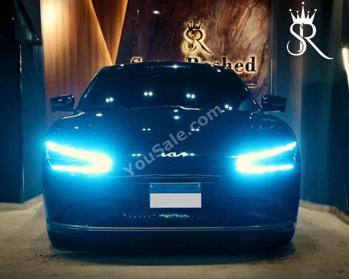 كيا  كي في 6  2022  اس يو في  اوتوماتيك  0 سلندر  17,000 كم  دفع أمامي  أسود  كهربائية