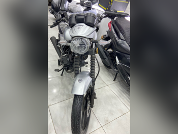 Keeway  Superlight 200 cc -  2025 - Color Dark Gray -  Warranty