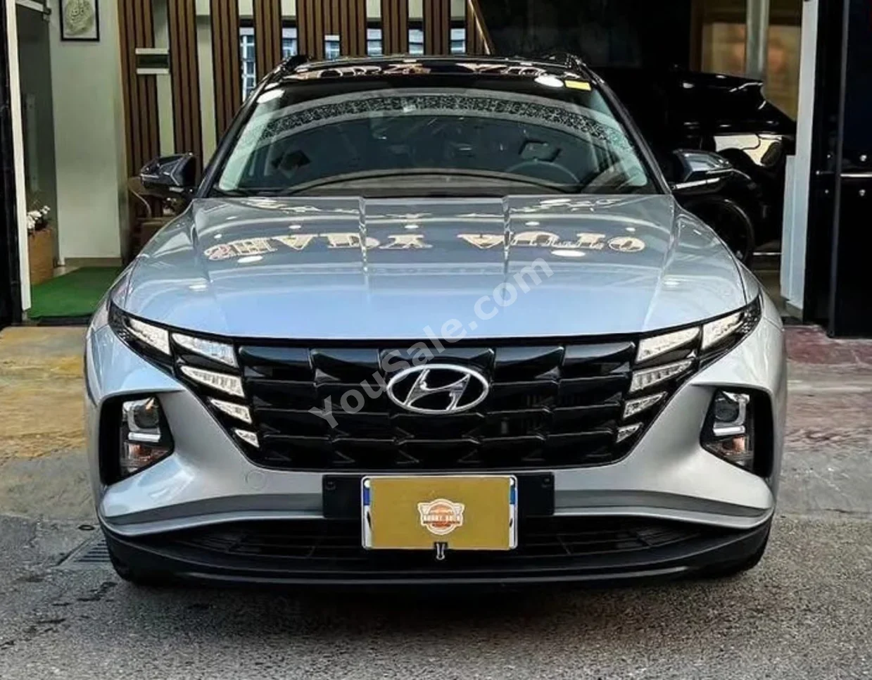 Hyundai  Tucson  2024  SUV  Automatic  4 Cylinder  30,000 Km  FWD  Gray  Gasoline