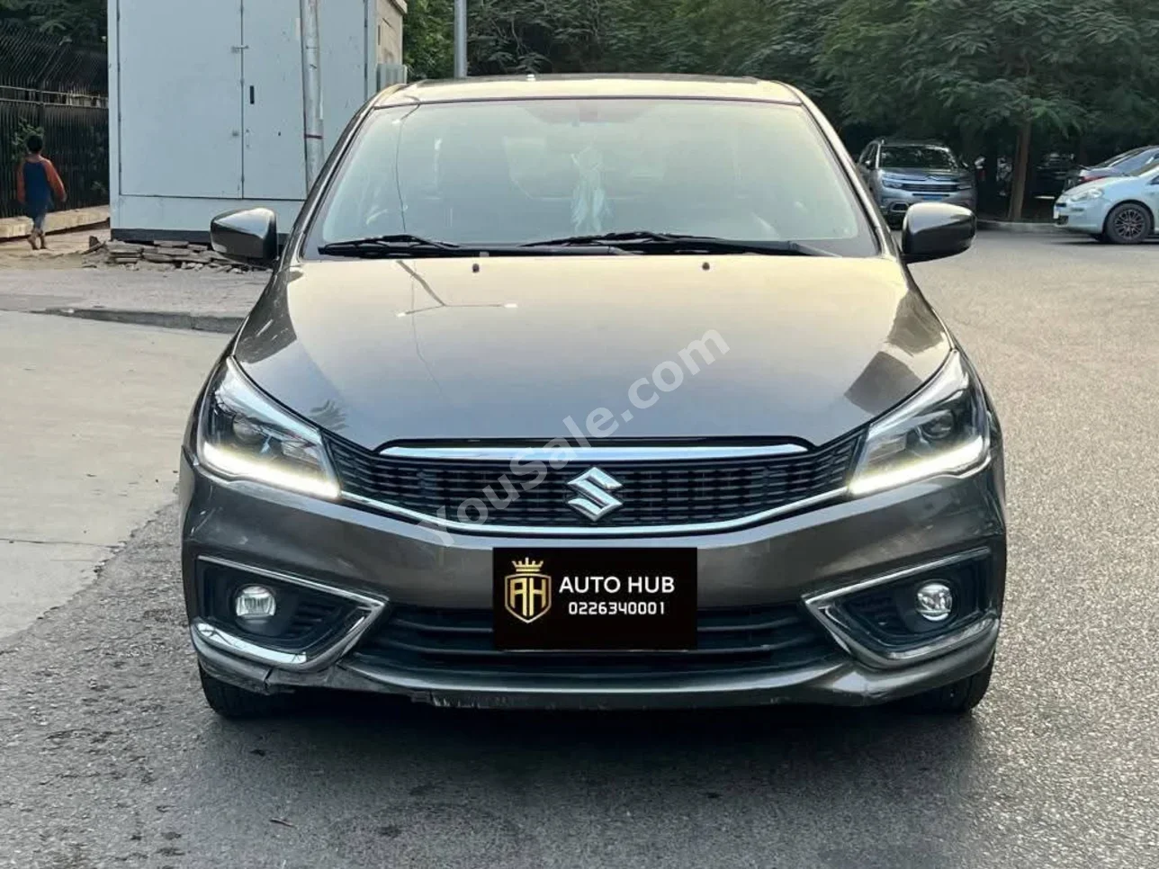 Suzuki  Ciaz  2022  Sedan  Automatic  4 Cylinder  60,000 Km  FWD  Bronze  Gasoline