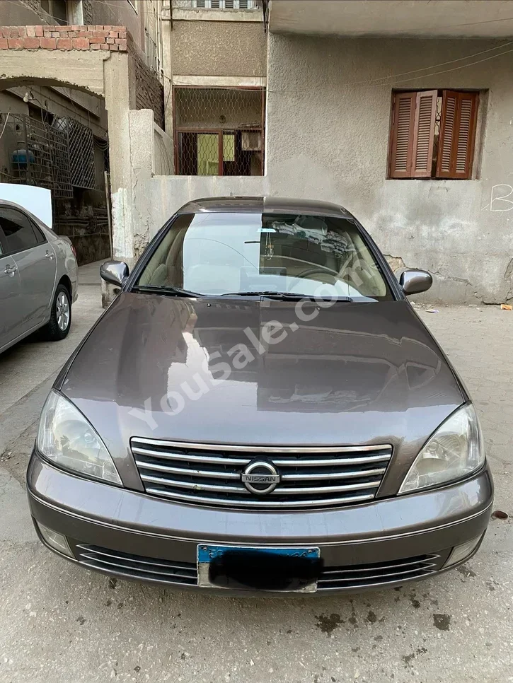 Nissan Sunny 2011 Sedan Automatic 4 Cylinder 180,000 Km FWD Purple Diesel