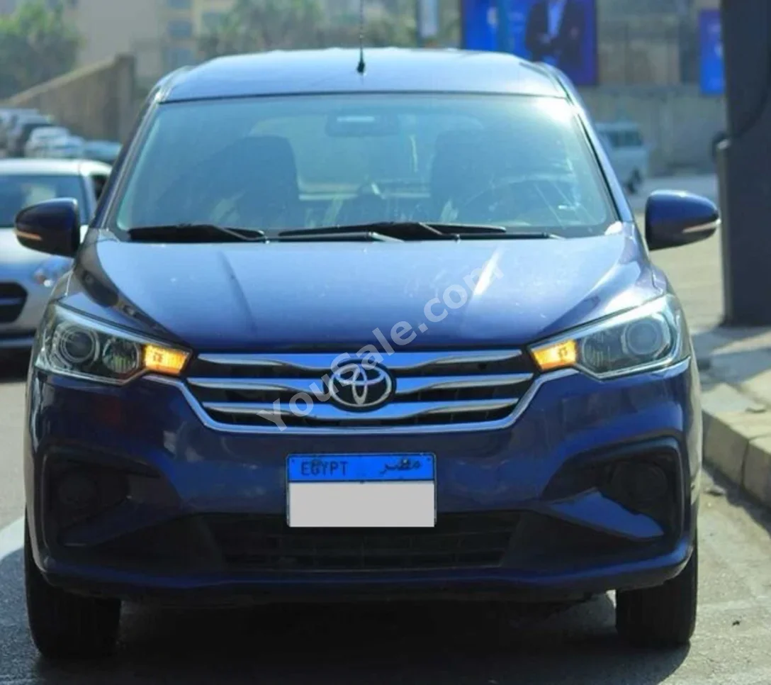 Toyota Van 5 Cylinder VAN Dark Blue 2022