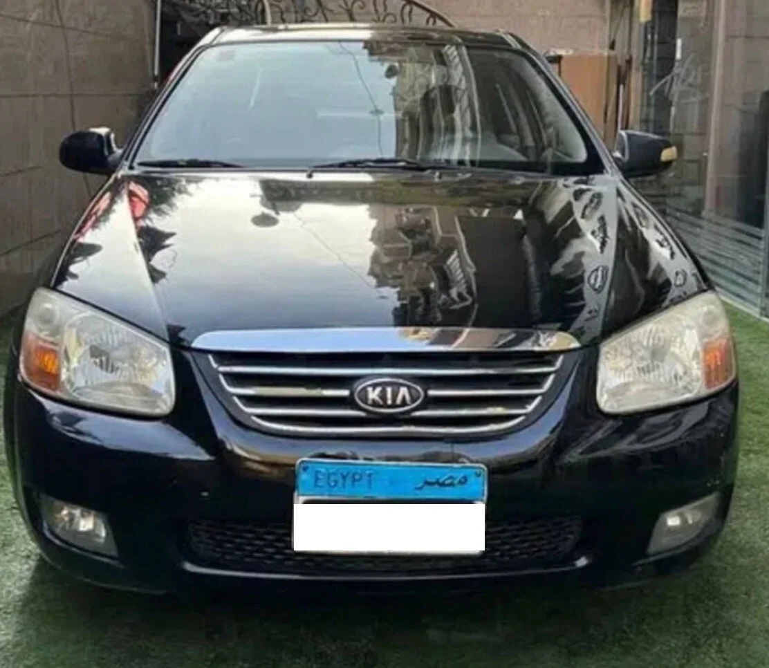 كيا  سيراتو  2009  سيدان  اوتوماتيك  4 سلندر  110,000 كم  دفع أمامي  أسود  بنزين