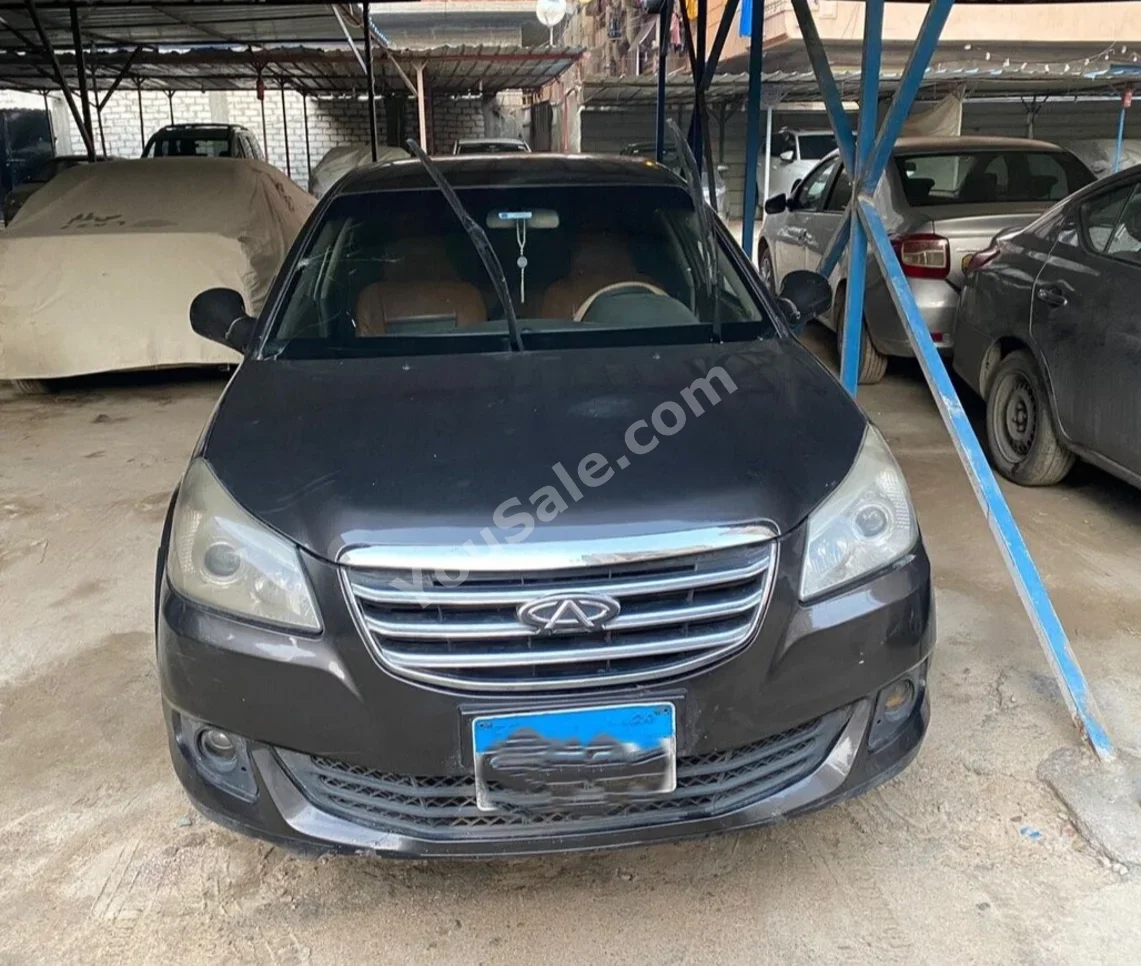 شيري  شيري  2017  سيدان  عادي  4 سلندر  220,000 كم  دفع كلي مستمر  بني  بنزين
