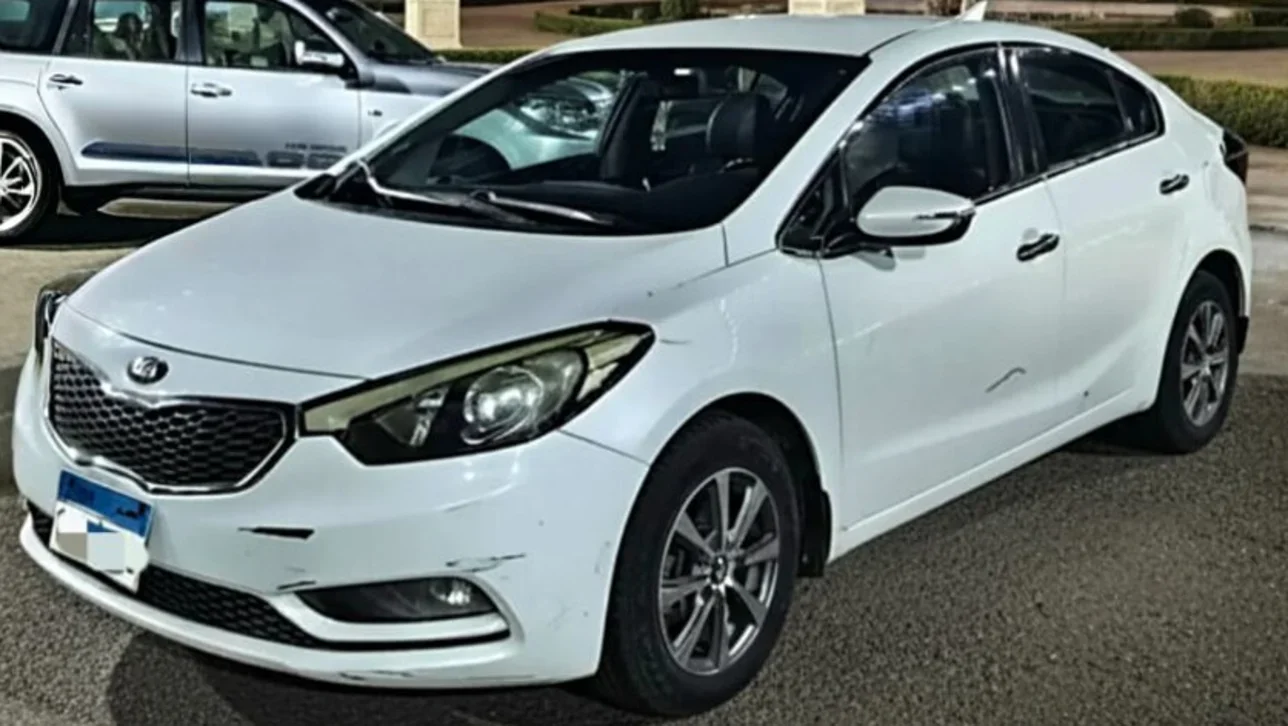 Kia  Cerato  2014  Sedan  Automatic  4 Cylinder  265,000 Km  FWD  White  Gasoline