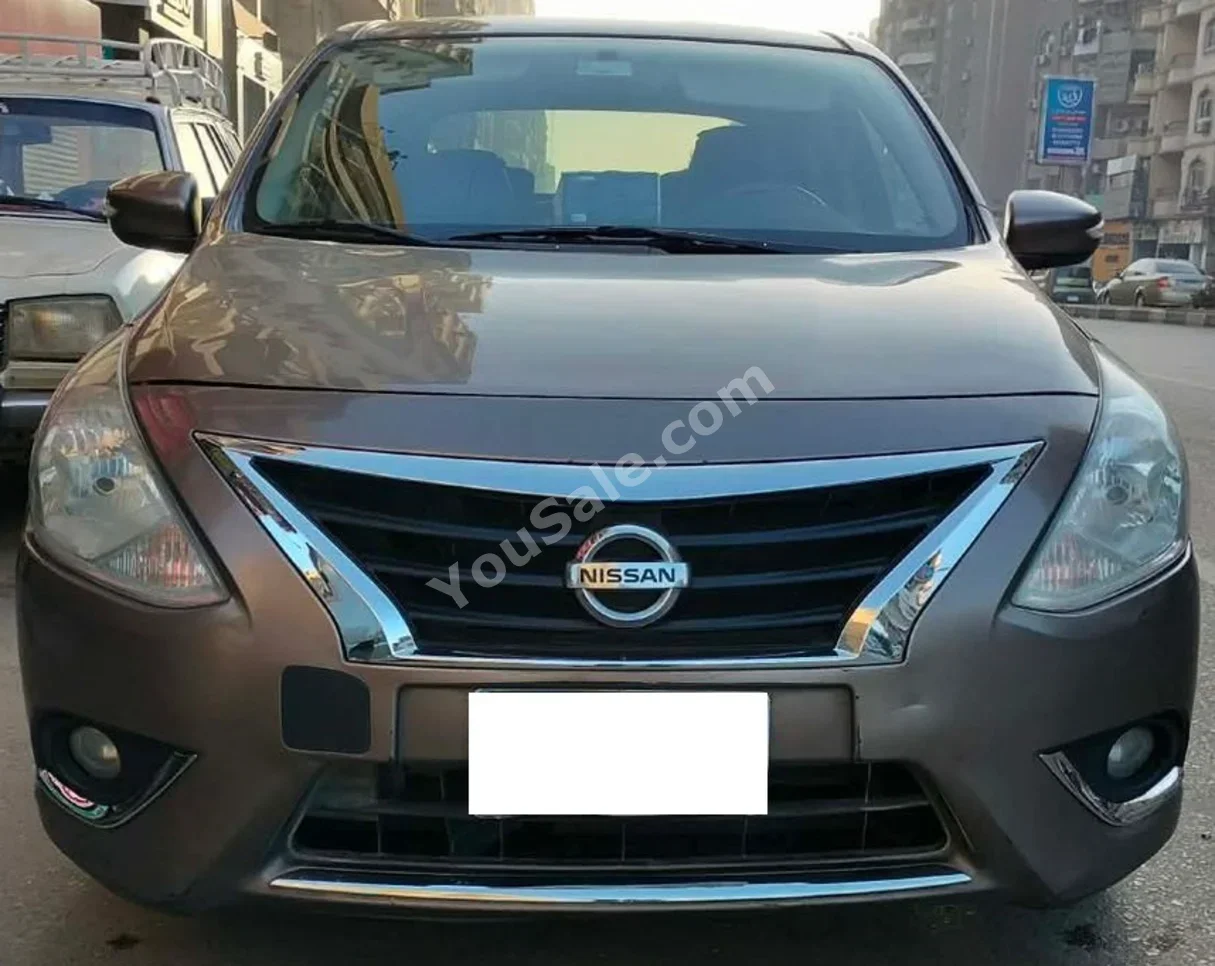 Nissan  Sunny  2022  Sedan  Automatic  4 Cylinder  166,000 Km  FWD  Silver  Gasoline