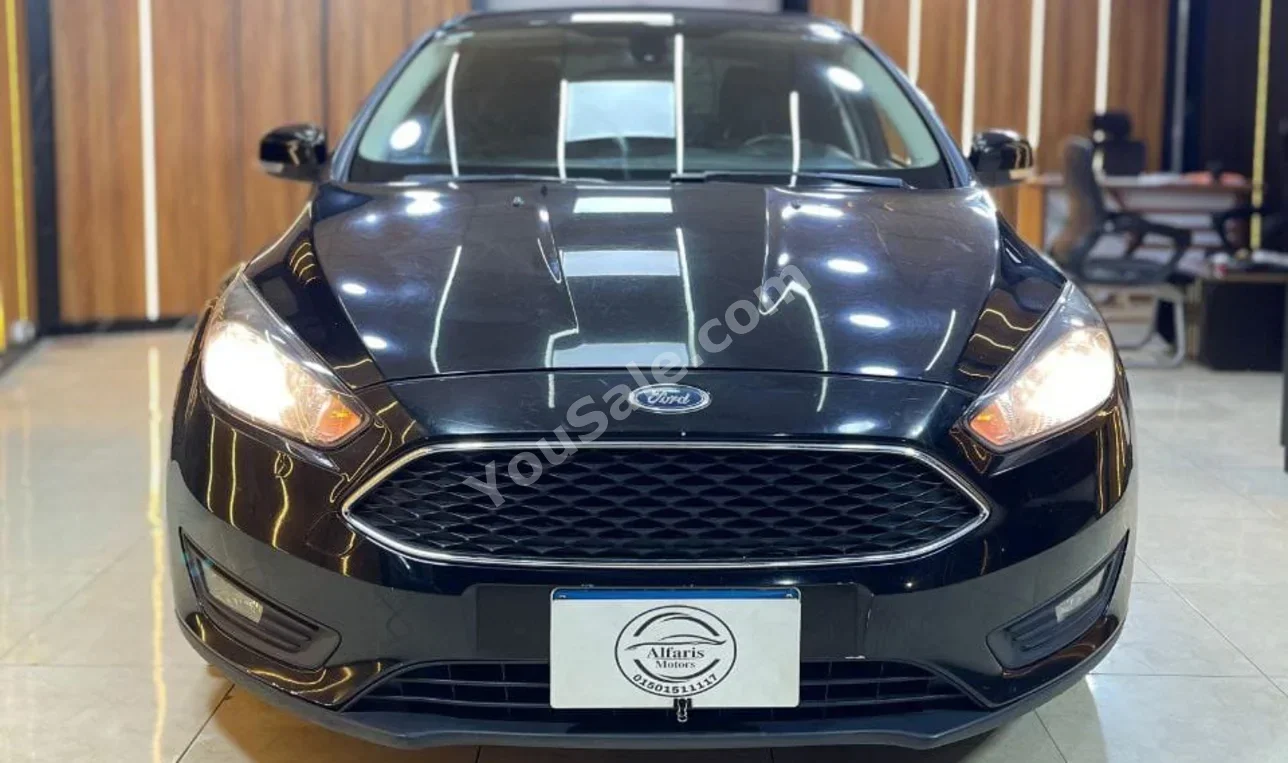 Ford Focus 2018 Sedan Automatic 142,000 Km FWD Black Gasoline