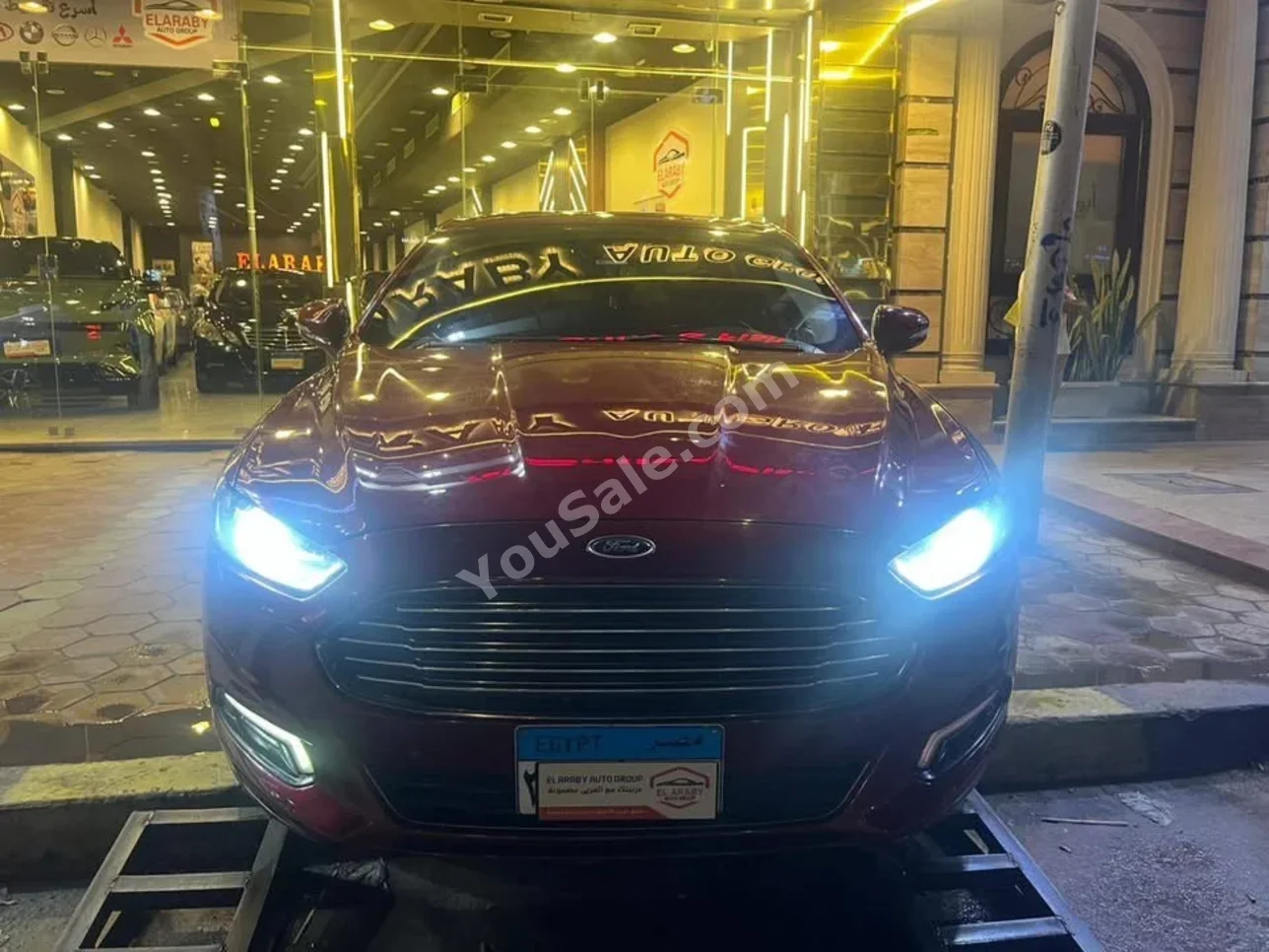 فورد  فيوشن  2017  اوتوماتيك  140,000 كم  دفع أمامي  أحمر  بنزين