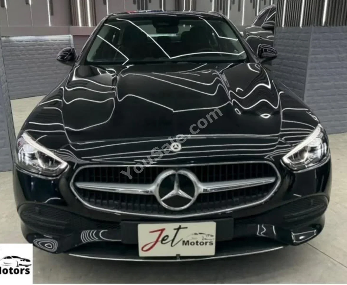Mercedes-Benz  C-Class  180  2022  Automatic  14,000 Km  RWD  Black  Gasoline