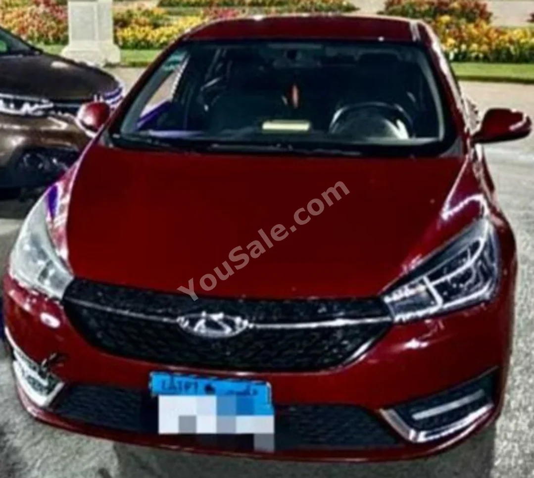 شيري  أريزو 5  2021  اوتوماتيك  170,000 كم  دفع أمامي  احمر وبيج  بنزين