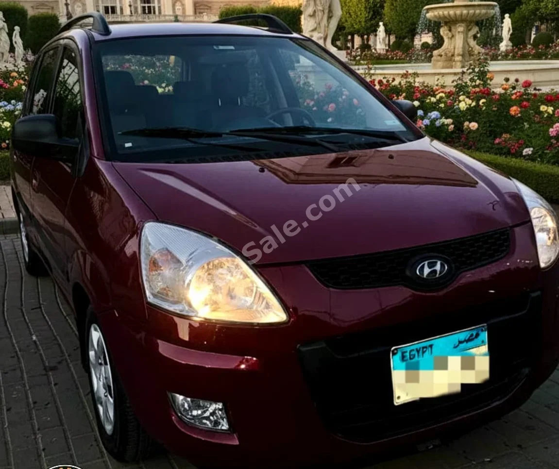 هيونداي ماتريكس 2010 اوتوماتيك 160,000 كم دفع أمامي أحمر غامق بنزين