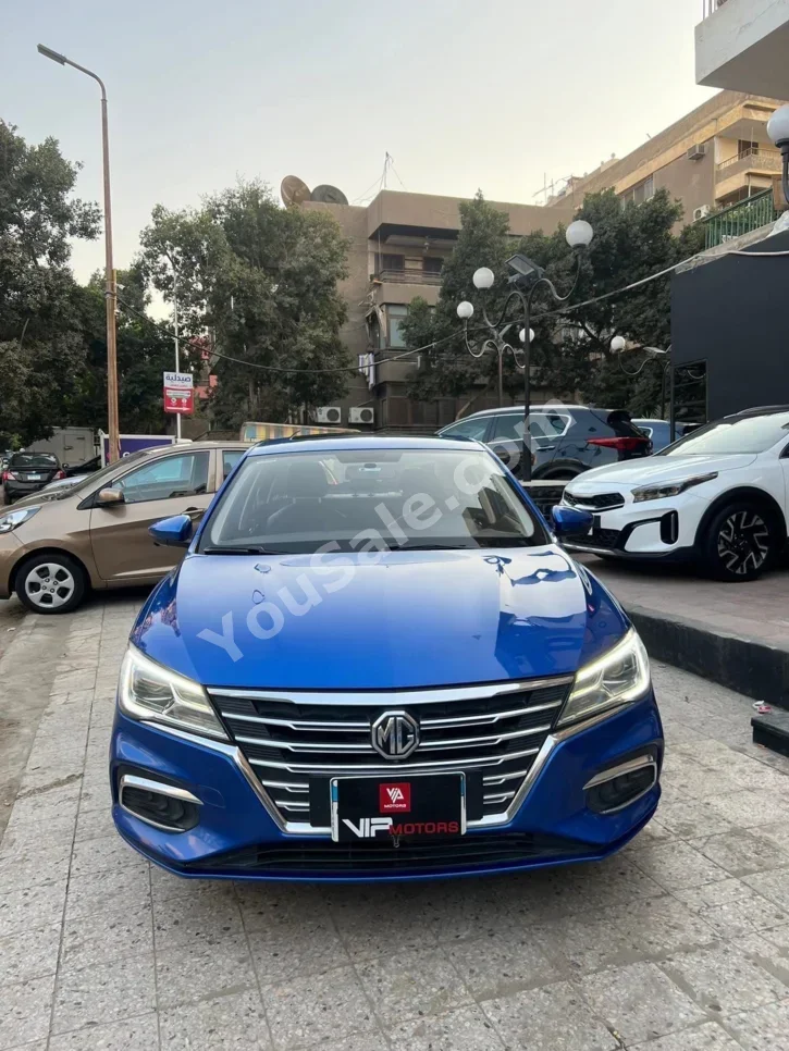 ام جي  ام جي 5  2022  سيدان  اوتوماتيك  80,000 كم  دفع أمامي  أزرق غامق  بنزين