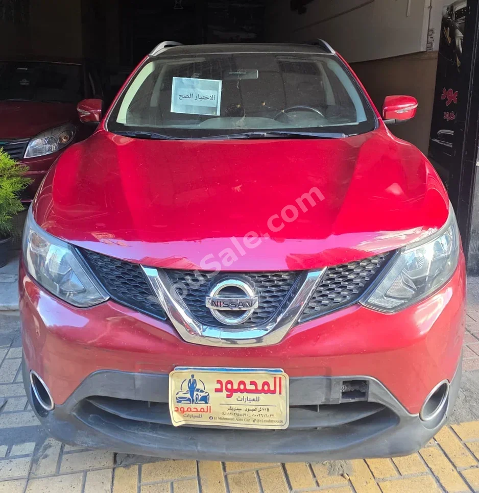 نيسان  قشقاي  2016  اوتوماتيك  150,000 كم  دفع أمامي  أحمر  بنزين