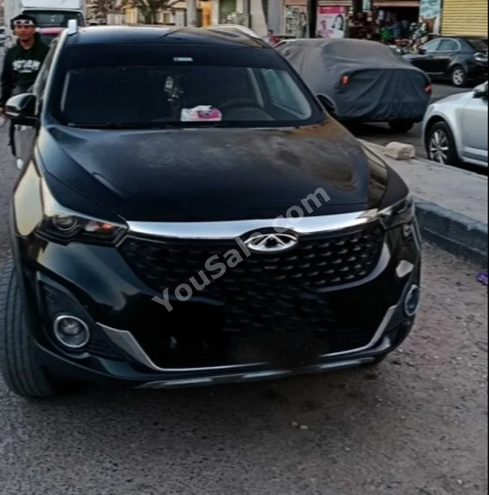 شيري  تيجو  2021  سيدان  اوتوماتيك  4 سلندر  115,000 كم  دفع أمامي  أسود  بنزين