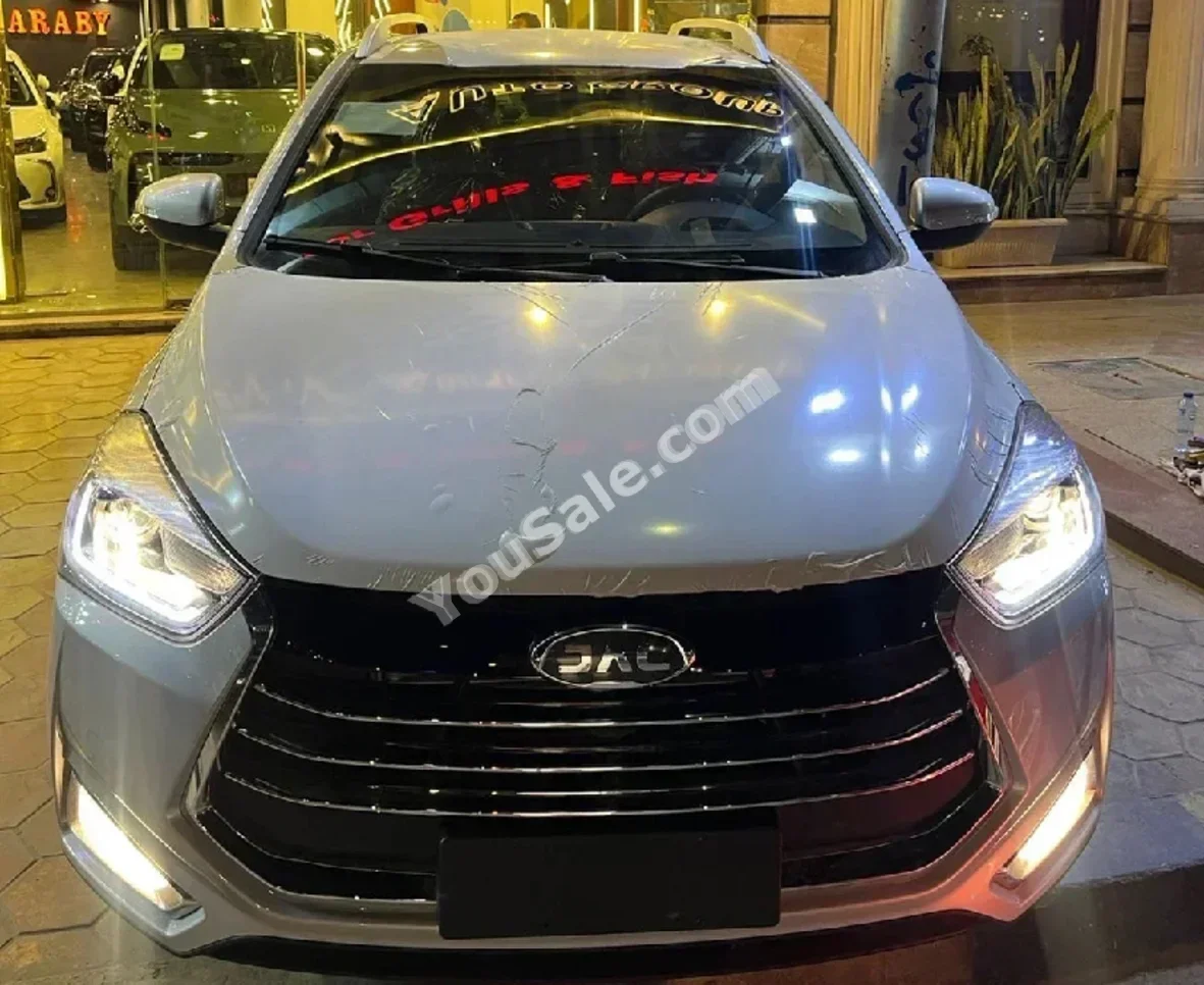 JAC  S2  2026  Automatic  0 Km  FWD  Silver  Gasoline