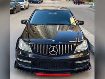 Mercedes-Benz  C 180  Lexury  Black  2014