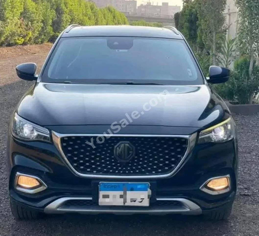 MG HS SUV 2x4 Black 2025