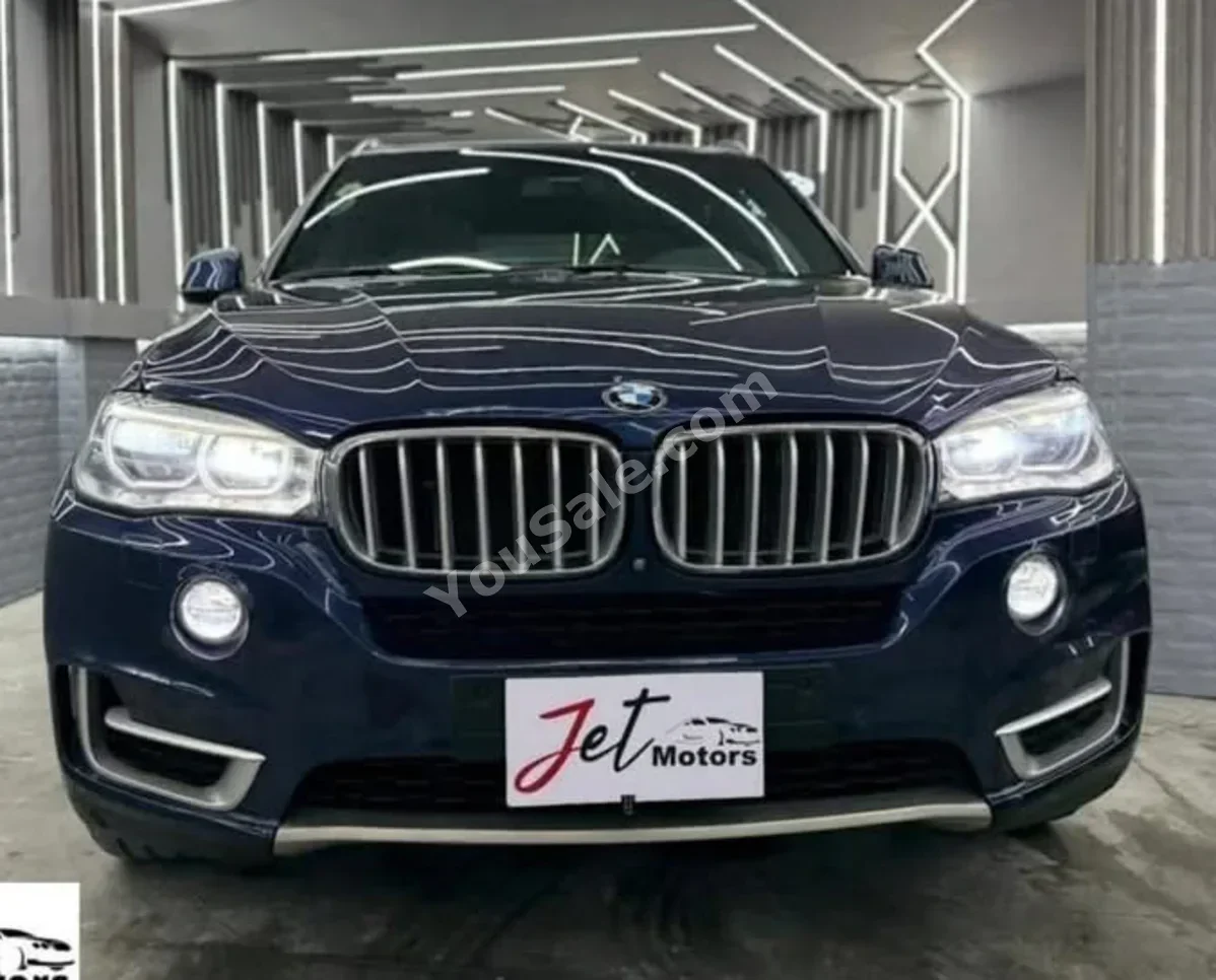 بي ام دبليو الفئة - اكس 5 2018 اوتوماتيك 120,000 كم أزرق غامق بنزين