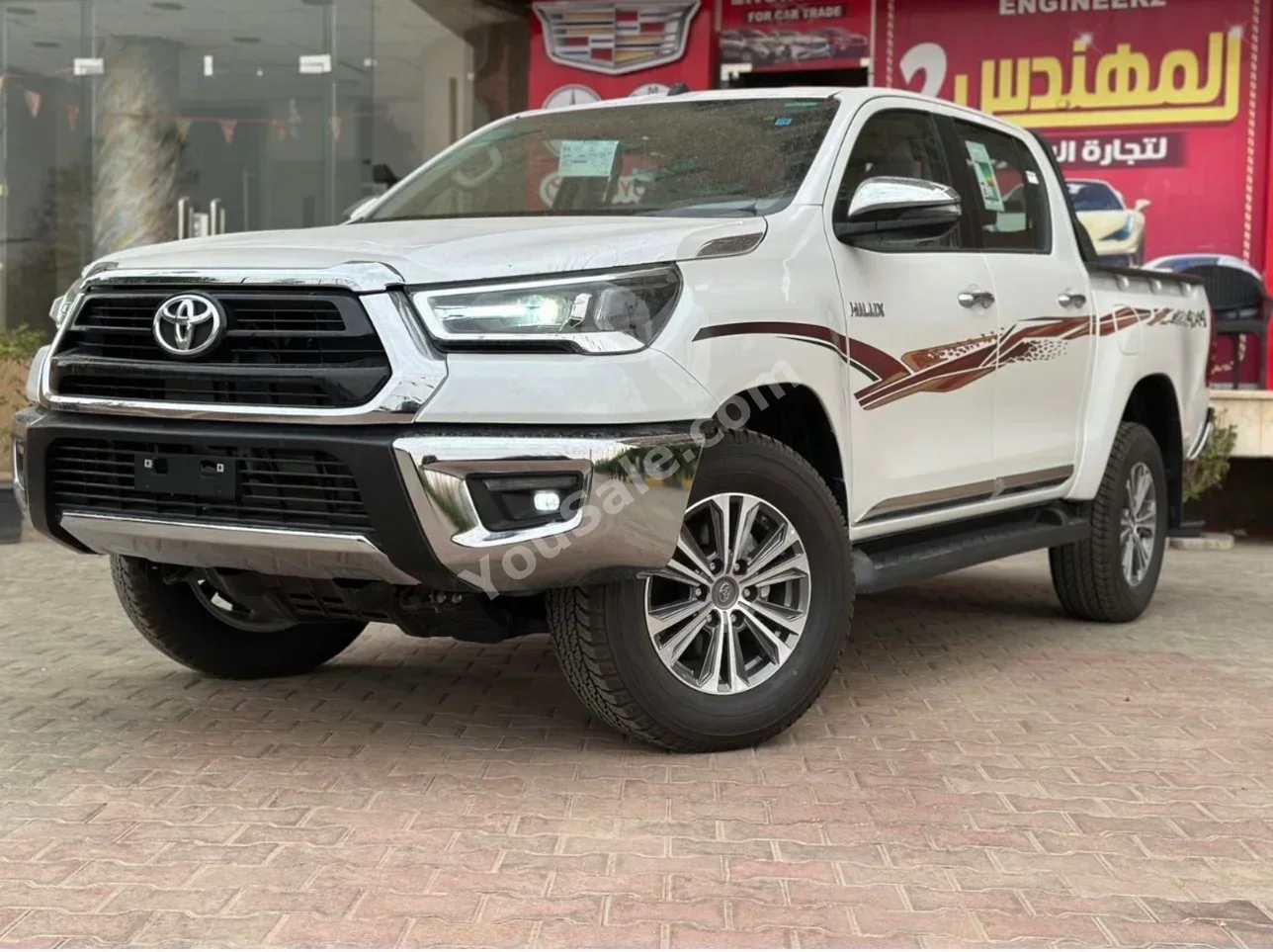 Toyota  Hilux  2026  Manual  4 Cylinder  0 Km  4WD  White  Gasoline