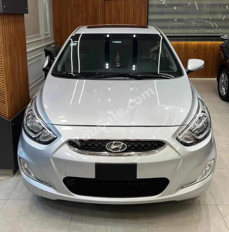 Hyundai Accent 1.6 2026 Automatic 5,000 Km Silver Gasoline