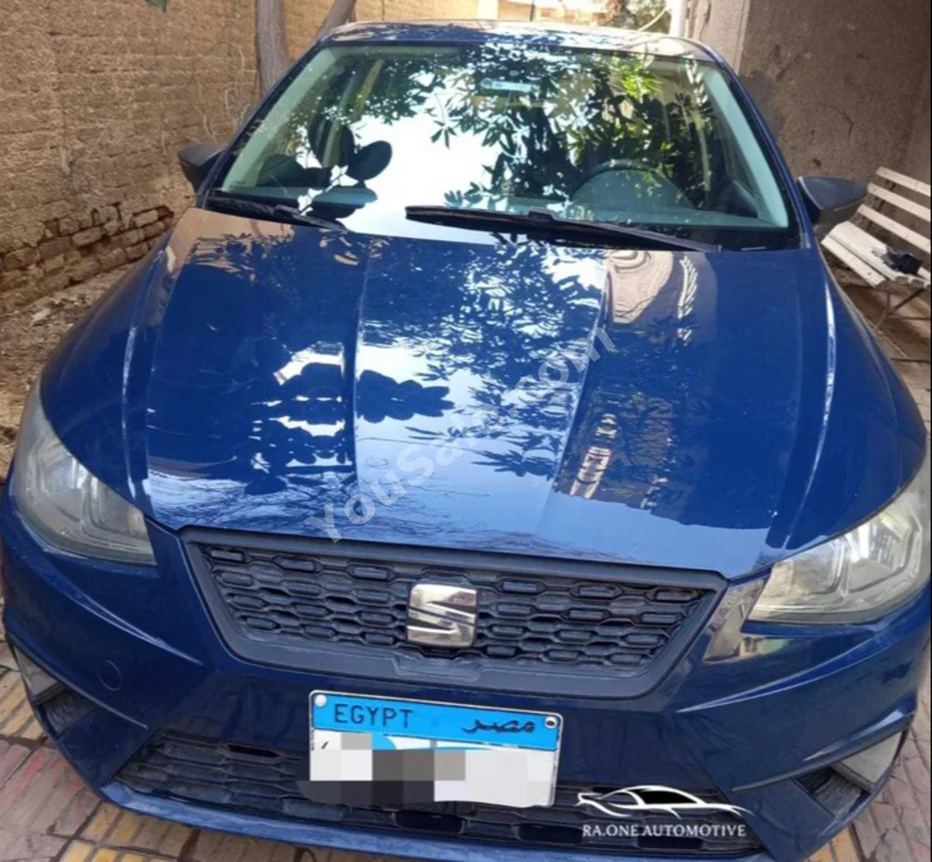 ســـــيات  ايبيزا  2018  اوتوماتيك  160,000 كم  ازرق  بنزين