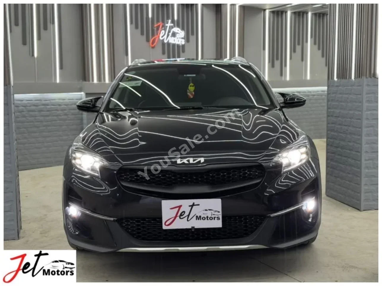 كيا اكسيد 2022 اوتوماتيك 120,000 كم أسود بنزين