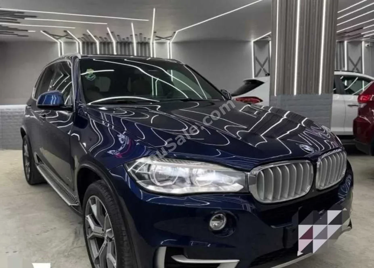 بي ام دبليو  الفئة - اكس  5  2018  اس يو في  اوتوماتيك  120,000 كم  دفع رباعي  ازرق  بنزين