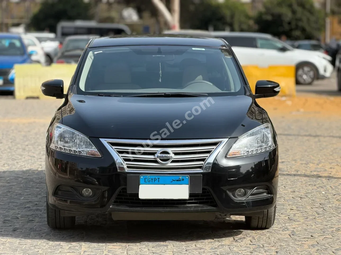 نيسان سنترا 2026 سيدان اوتوماتيك 4 سلندر 15,000 كم دفع أمامي أسود بنزين