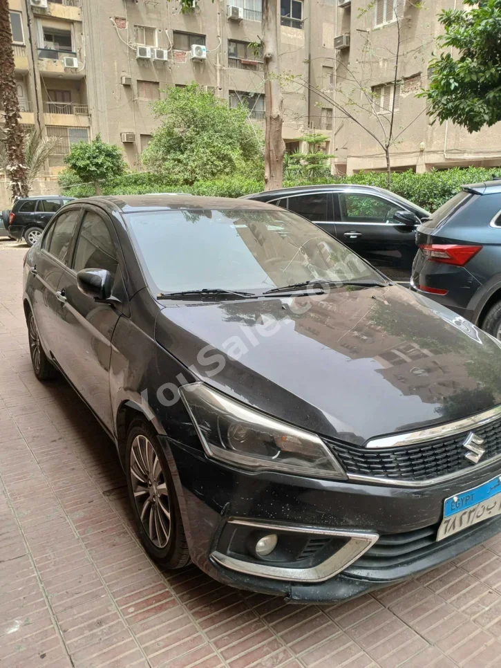 Suzuki  Ciaz  2022  Sedan  Automatic  135,000 Km  Black  Gasoline