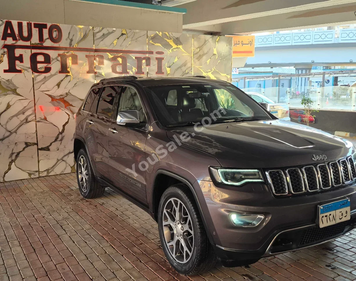 Jeep  Cherokee  Sport  2020  Automatic  150,000 Km  4WD  Dark Gray  Gasoline