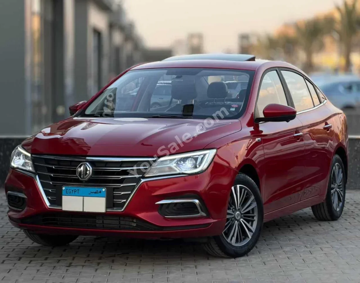 ام جي  ام جي 5  2024  سيدان  اوتوماتيك  55,000 كم  دفع أمامي  أحمر  ديزل
