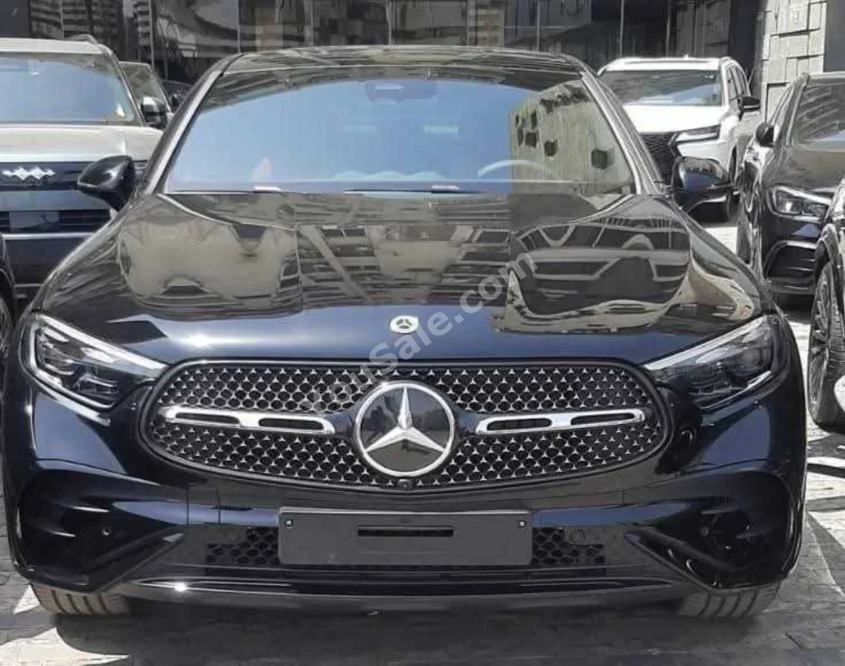 Mercedes-Benz  GLC  300  2026  Automatic  9,000 Km  Black  Gasoline