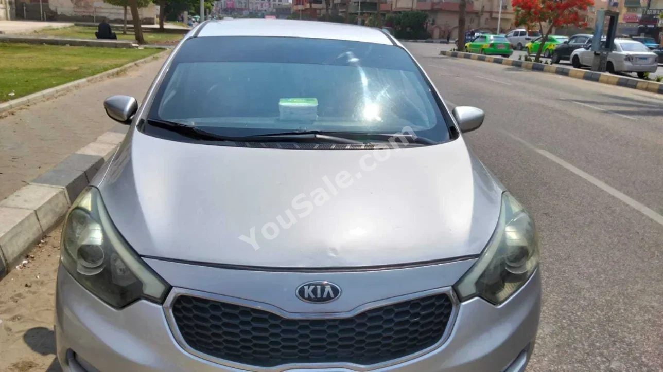 Kia  Cerato  2013  Sedan  Automatic  4 Cylinder  200,000 Km  FWD  Silver  Gasoline