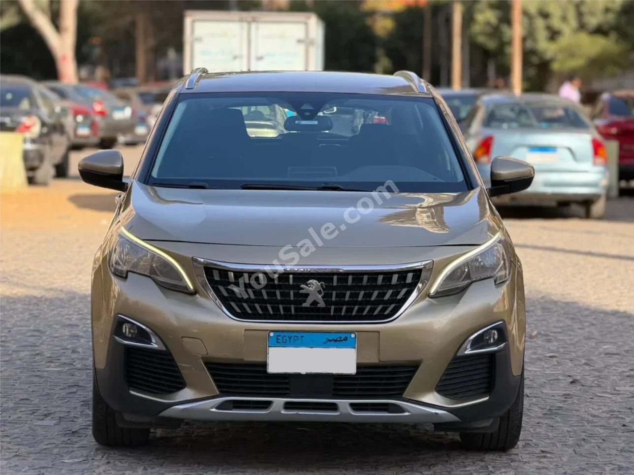 بيجو  3008  2018  اس يو في  اوتوماتيك  4 سلندر  130,000 كم  دفع أمامي  رمادي  بنزين