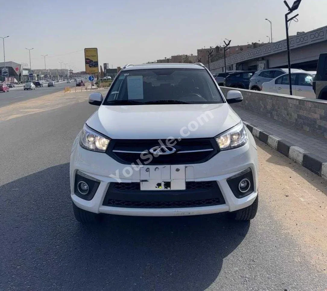 شيري  تيجو  3  2024  اوتوماتيك  7,000 كم  أبيض  بنزين