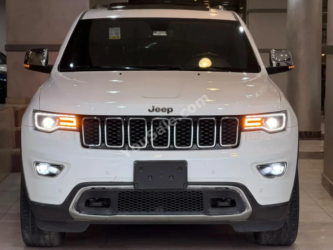 Jeep Cherokee 2022 Automatic Jeep Cylinder 48,000 Km Jeep White Gasoline