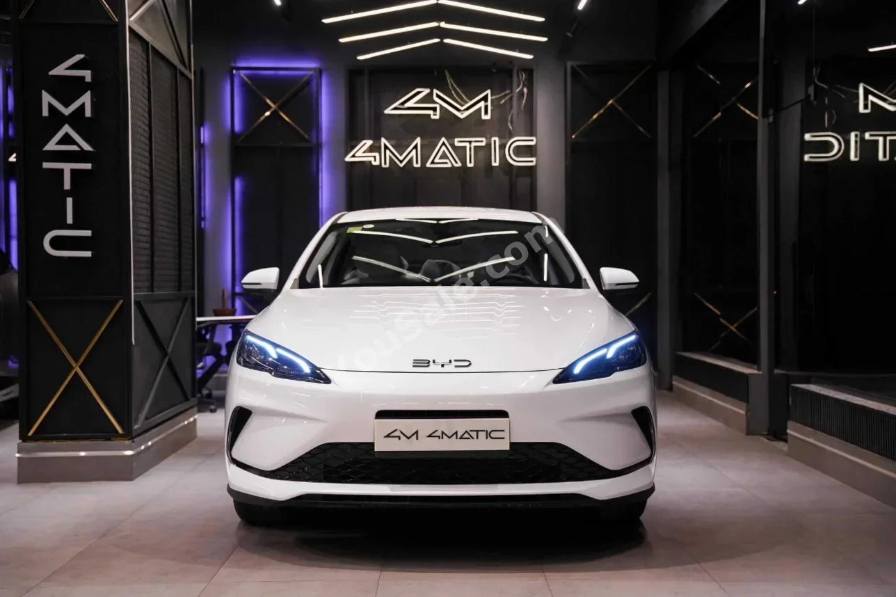 BYD  Seal  2025  Automatic  0 Km  White  Hybrid
