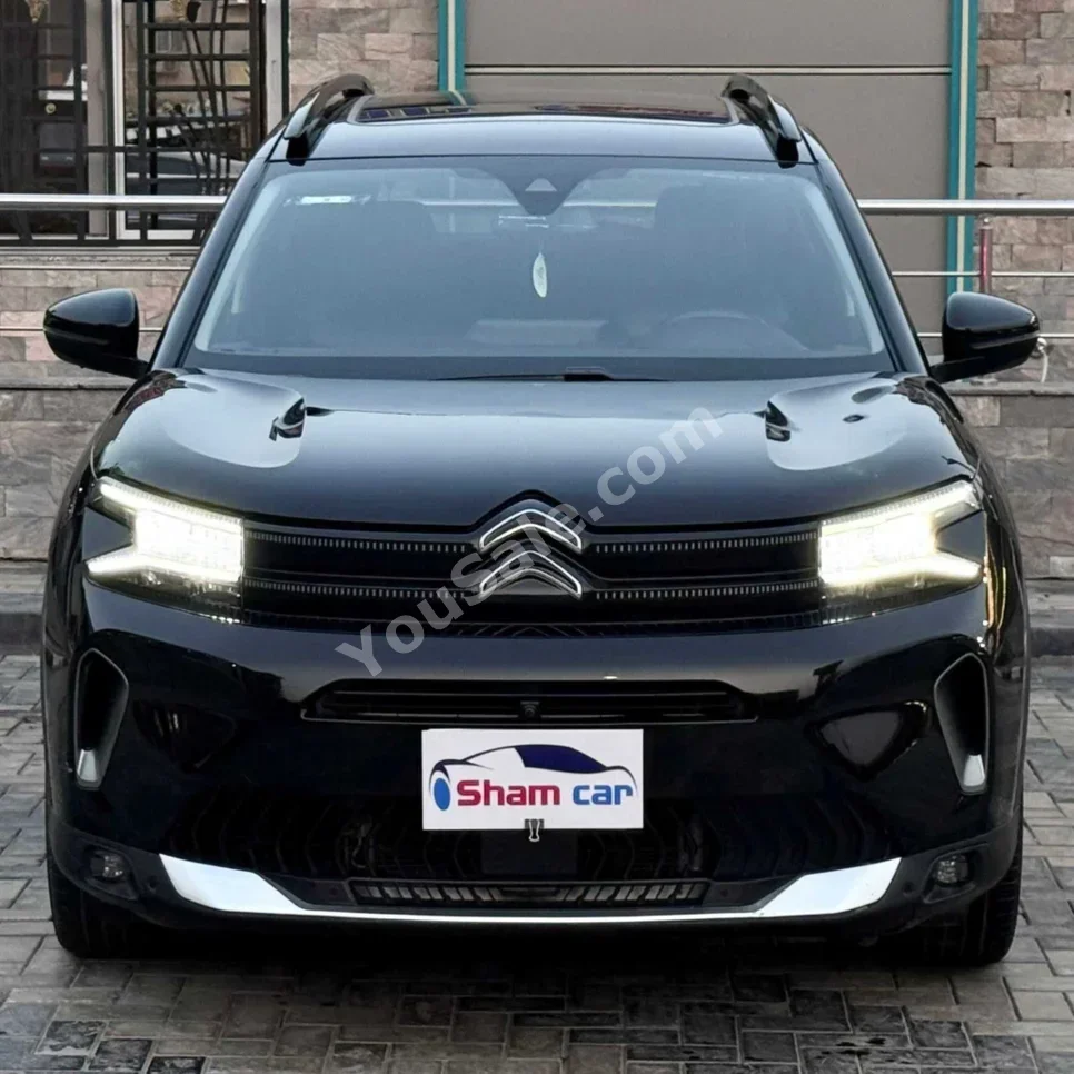 Citroen  C-5  2023  Automatic  31,000 Km  Black  Gasoline